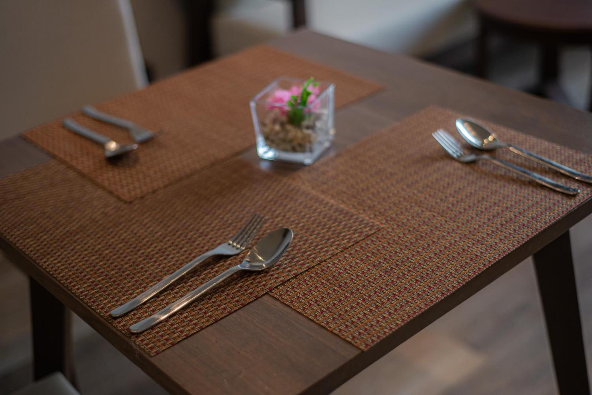 Sareeviengping Hotel Chiangmai チエンマイ エクステリア 写真