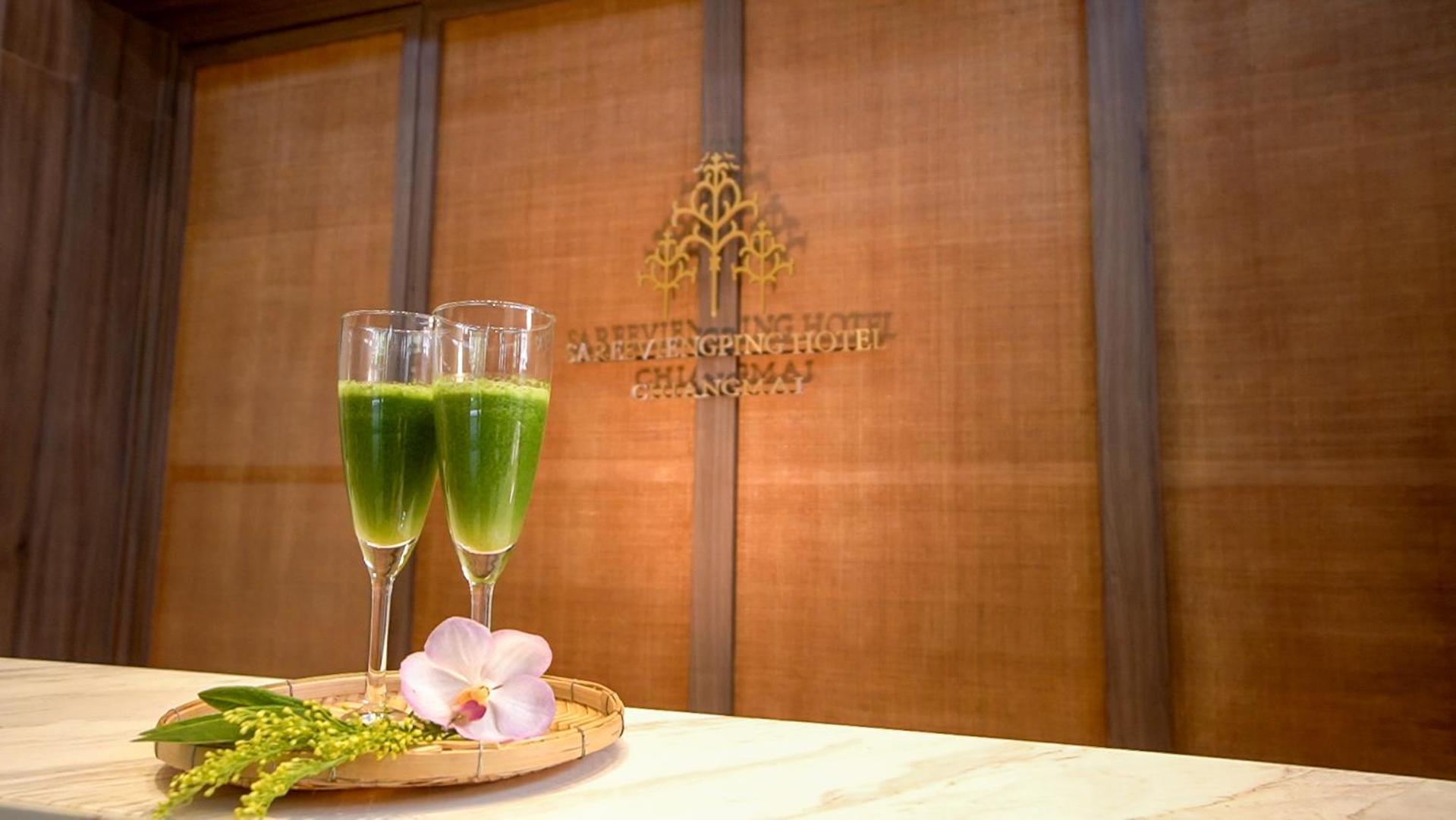 Sareeviengping Hotel Chiangmai チエンマイ エクステリア 写真